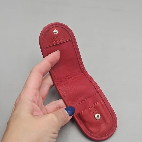 Vintage Coach manicure tool holder vintage Red - Picture 6 of 8